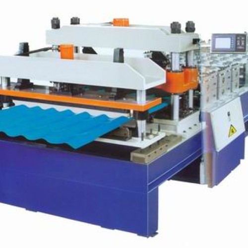 Tile roll forming machine